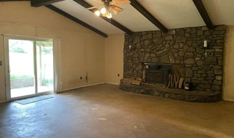2180 Malvern Rd, Arkadelphia, AR 71923