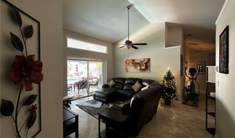 3511 FOX LAKE Dr, Apopka, FL 32712