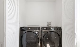 2672 Newell, Los Angeles, CA 90039