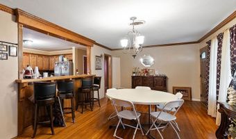 1917 Agarito Ave, Alice, TX 78332