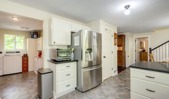 7585 WESTSIDE Hwy, Castle Rock, WA 98611