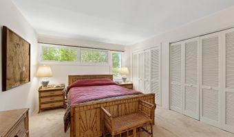 514 Montauk Hwy, Amagansett, NY 11930