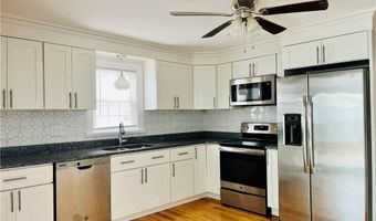 74 Leslie St, Cranston, RI 02910