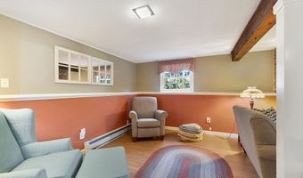 8 Brookdale Cir, Billerica, MA 01821