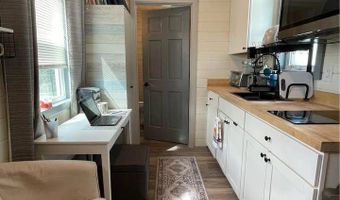 3405 N Orange Blossom Trl 22, Orlando, FL 32804