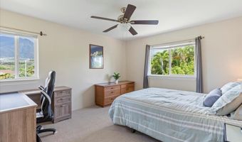 21 Meleinoa Pl, Kahului, HI 96732