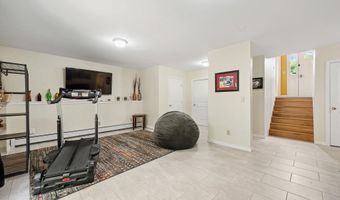 13 Queen St, Barre, VT 05641