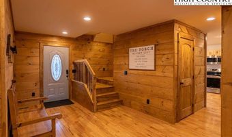 407 Signature Ridge Rd, Banner Elk, NC 28604