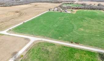 0001 N 1 Rd, Baldwin City, KS 66006
