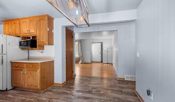 500 W SUNSET Ave, Appleton, WI 54911