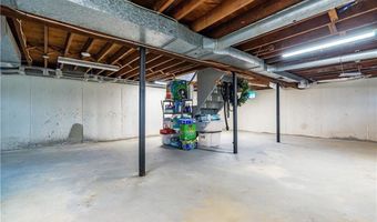 170 Pilgrim Pkwy, Warwick, RI 02888