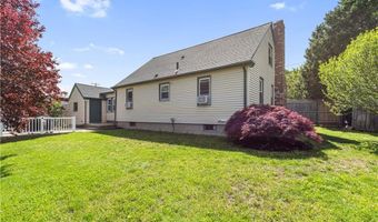 45 Forbes St, East Providence, RI 02915