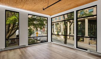 210 S Hamilton St, Madison, WI 53703