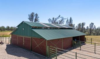 17962 Coyote Ln, Anderson, CA 96007