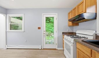 48 E Shore Dr, Alloway, NJ 07462