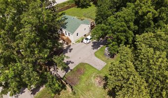3650 NE 54th Pl, Des Moines, IA 50317