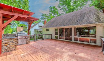 400 CALVIN Ln, Rockville, MD 20851