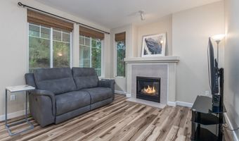 14575 SW MAGPIE Ln 102, Beaverton, OR 97007