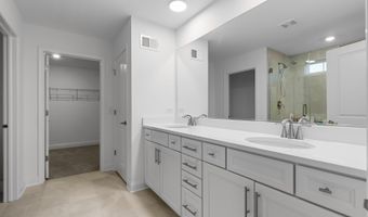 1014 Dr. John Burkey, Algonquin, IL 60102