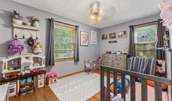 303 SW 12TH St, Aledo, IL 61231