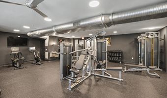 701 N HENRY St 206, Alexandria, VA 22314