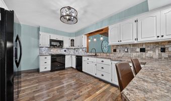 7430 Whitewood Dr, Ashtabula, OH 44004