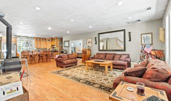 15922 Greensprings Hwy, Ashland, OR 97520