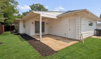 2219 N UNION St, Appleton, WI 54911