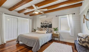 223 Mookua St, Kailua, HI 96734