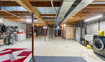 642 Horning Rd, Atwater, OH 44201