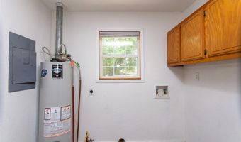 427 W COLLEGE St, Burkburnett, TX 76354