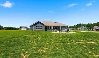 15 Kodak Ln, Angola, IN 46703