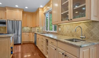 8801 SE WALNUT Dr, Amity, OR 97101