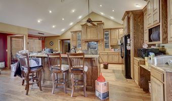 129 Riverview Dr, Anderson, MO 64831