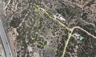 2 Sandia Canyon Rd, Arroyo Hondo, NM 87513