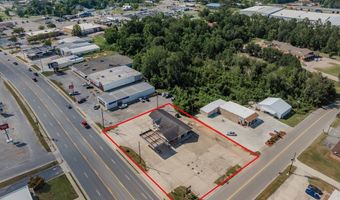 191 E PARKER St, Baxley, GA 31513