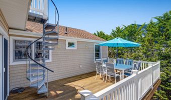 14 E 16th St, Barnegat Light, NJ 08006