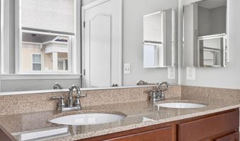 41895 CATHEDRAL VALLEY Sq 401, Aldie, VA 20105