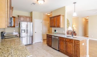 301 SANDLEWOOD Dr, Benton, AR 72015