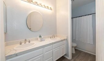 1365 Oak View Way, Escondido, CA 92029