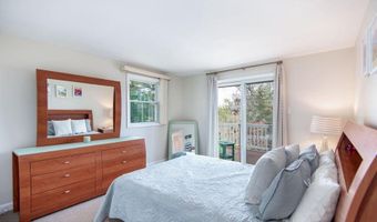4 E 20TH St, Barnegat Light, NJ 08006