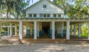 13 Tomlow Trce, Beaufort, SC 29906