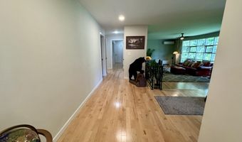 281 Clyde Rd, Bangor, ME 04401