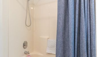 16 High Life Cir, Abilene, TX 79606