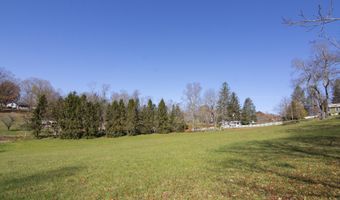 532 Spring St, Alderson, WV 24910