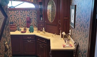 106 W 4th St, Bicknell, IN 47512