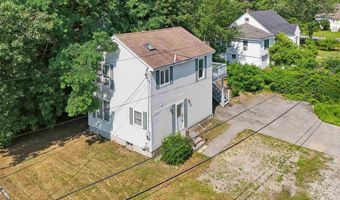 2 Merry St, Bedford, NH 03110