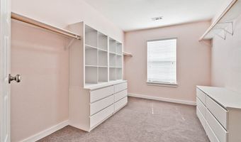3917 SW Peachwood Dr, Bentonville, AR 72713
