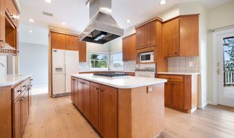 9109 SW 180TH Pl, Beaverton, OR 97007
