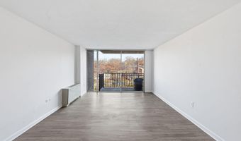 4600 S FOUR MILE RUN Dr 613, Arlington, VA 22204